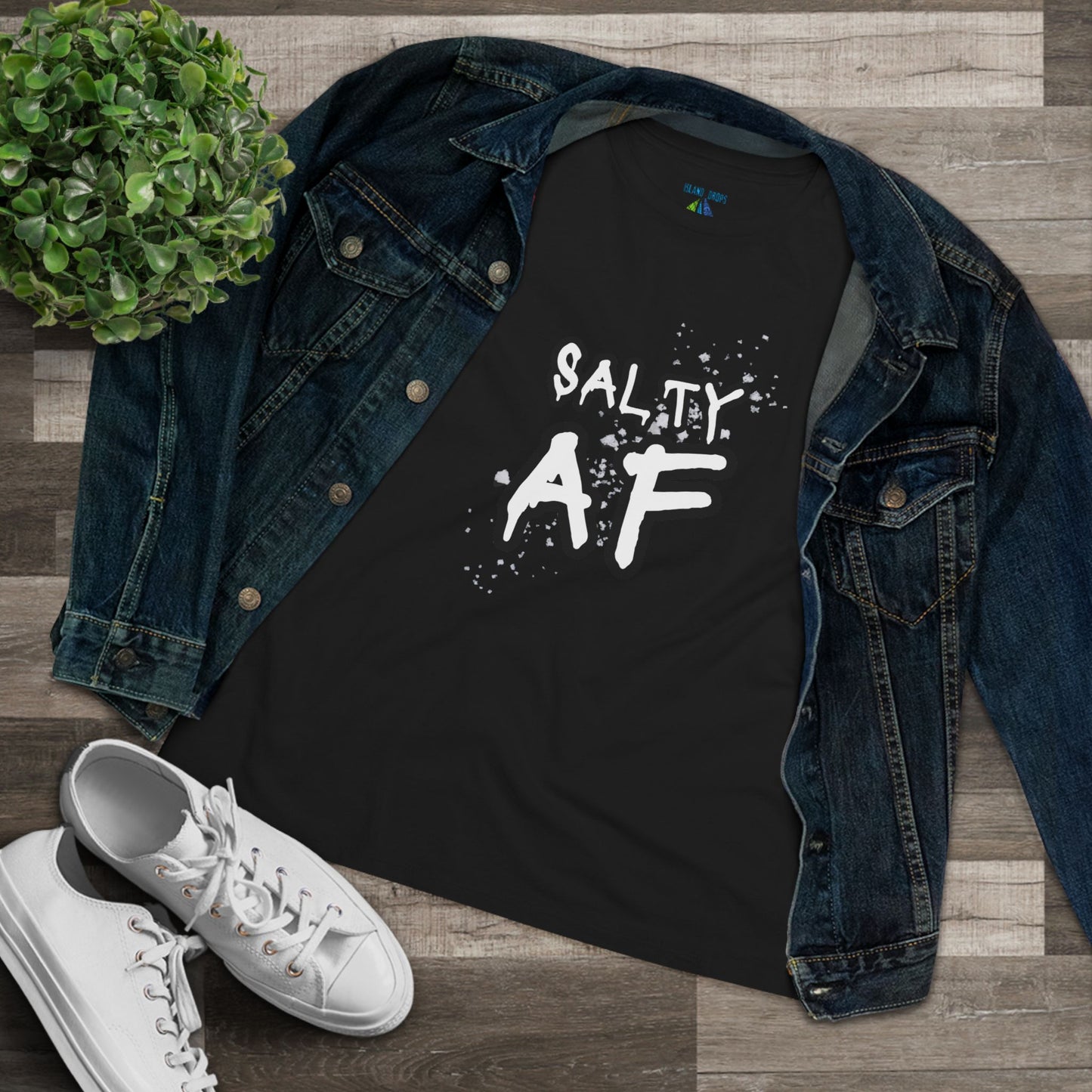 Salty AF Women's Tee - for Ocean Lovers
